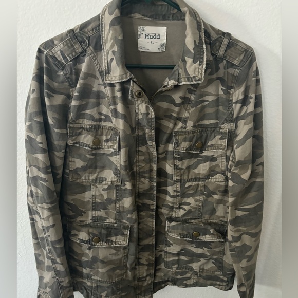 MUDD* Woman Camo Style Jacket Full Zip Up Size XL * Army Green. - Picture 4 of 7
